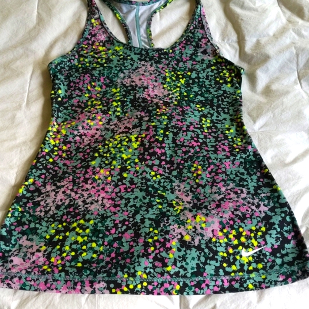 Nike Sports Tank Top Slim Fit Small